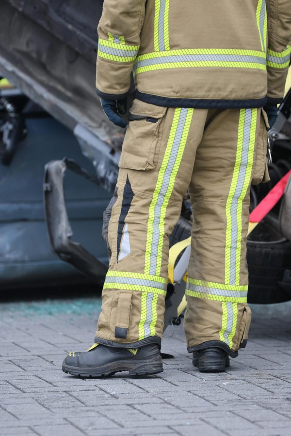 Bottes de sécurité homme : confort et protection au travail